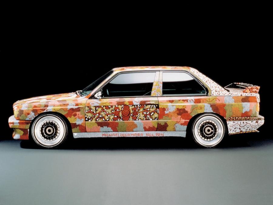  BMW M3 Art Car by Michael Jagamara Nelson 1989 года  (фото 7 из 9)